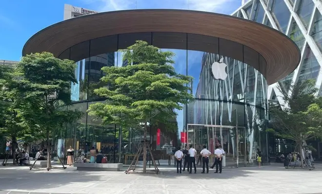 Store Apple tại Thái Lan chính thức bán Iphone 14